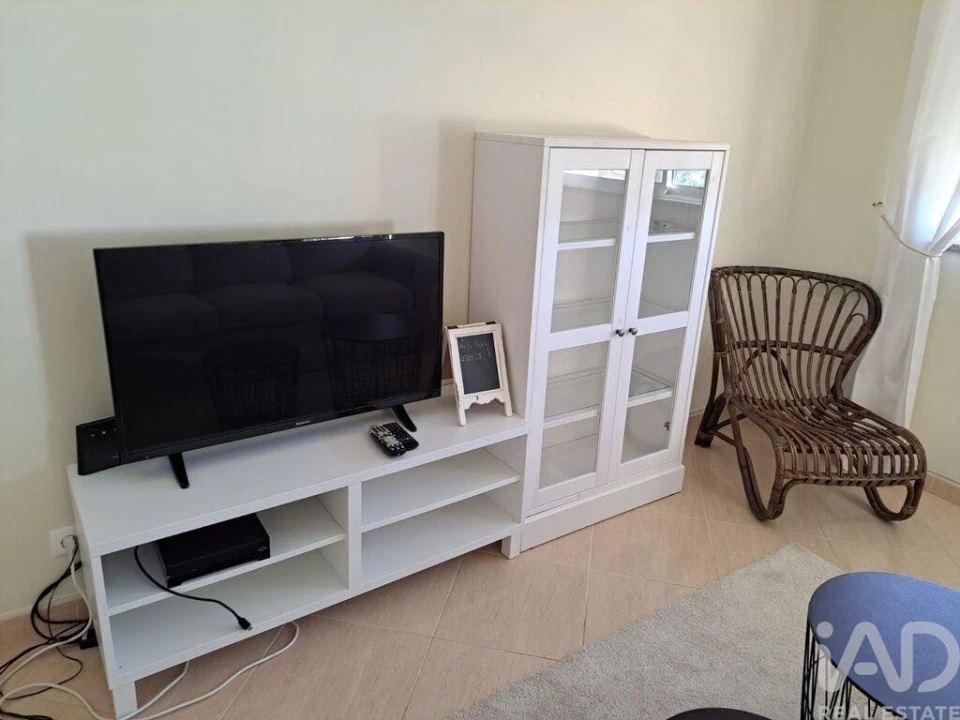 Apartamento T3 para Venda em Odiaxere Foto 2