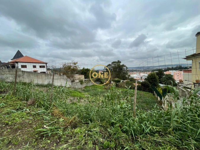 Terreno para Venda em Loures Foto 11