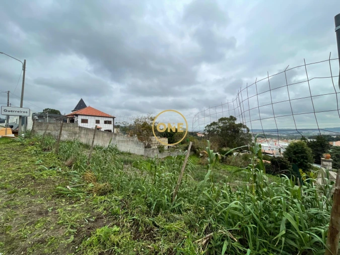 Terreno para Venda em Loures Foto 10
