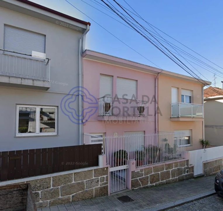 Moradia T3 para Venda em Rio Tinto Foto 1