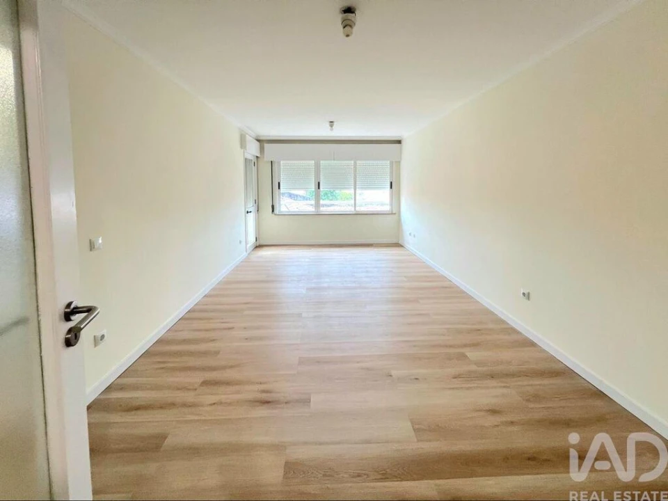 Apartamento T2 para Venda em Rio Tinto Foto 5