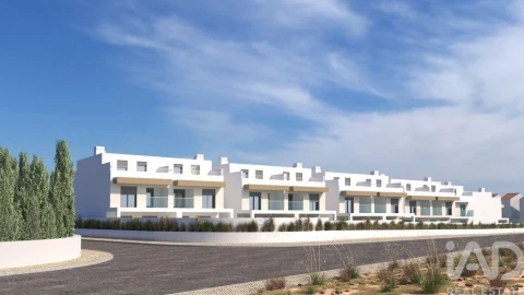 Moradia T3 para Venda em Vila Nova de Cacela