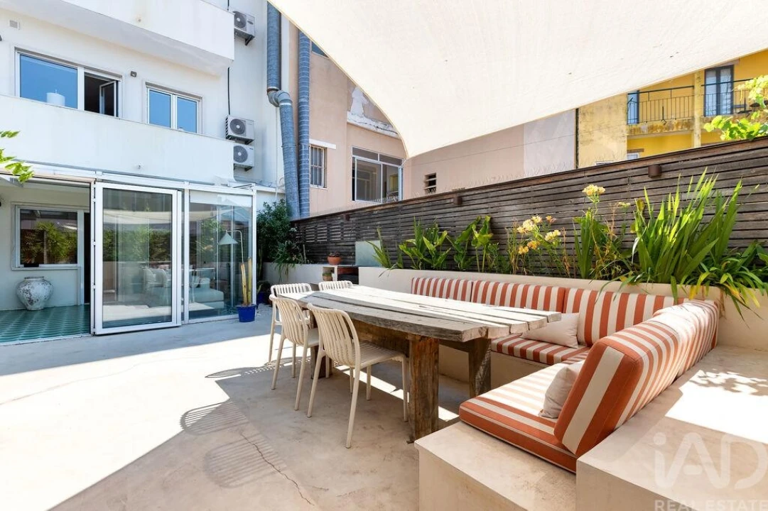 Apartamento T2 para Venda em Penha de França Foto 6