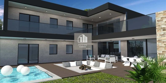 Terreno para Venda em Charneca de Caparica e Sobreda