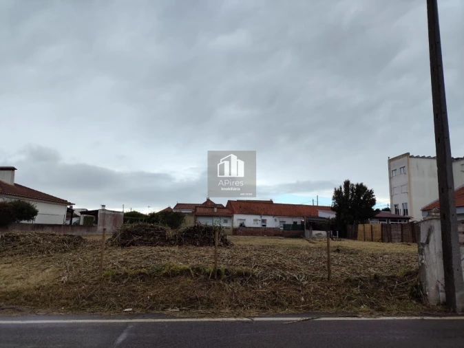 Terreno para Venda em Charneca de Caparica e Sobreda Foto 8