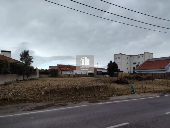 Terreno para Venda em Charneca de Caparica e Sobreda Foto 13