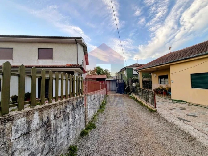 Moradia T2 para Venda em Soutelo Foto 14