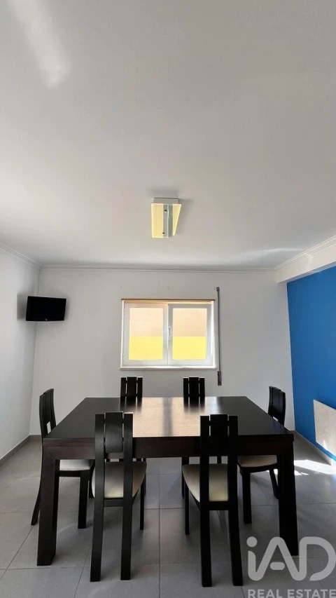 Moradia T5 para Venda em Atouguia da Baleia