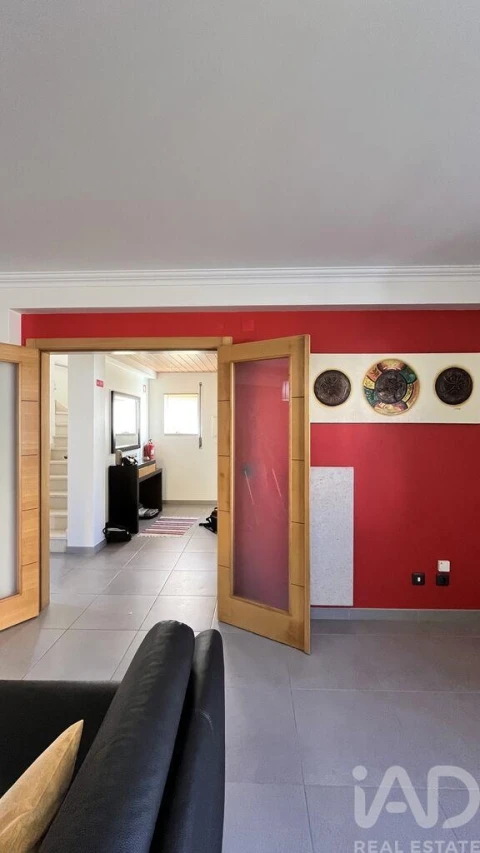 Moradia T5 para Venda em Atouguia da Baleia