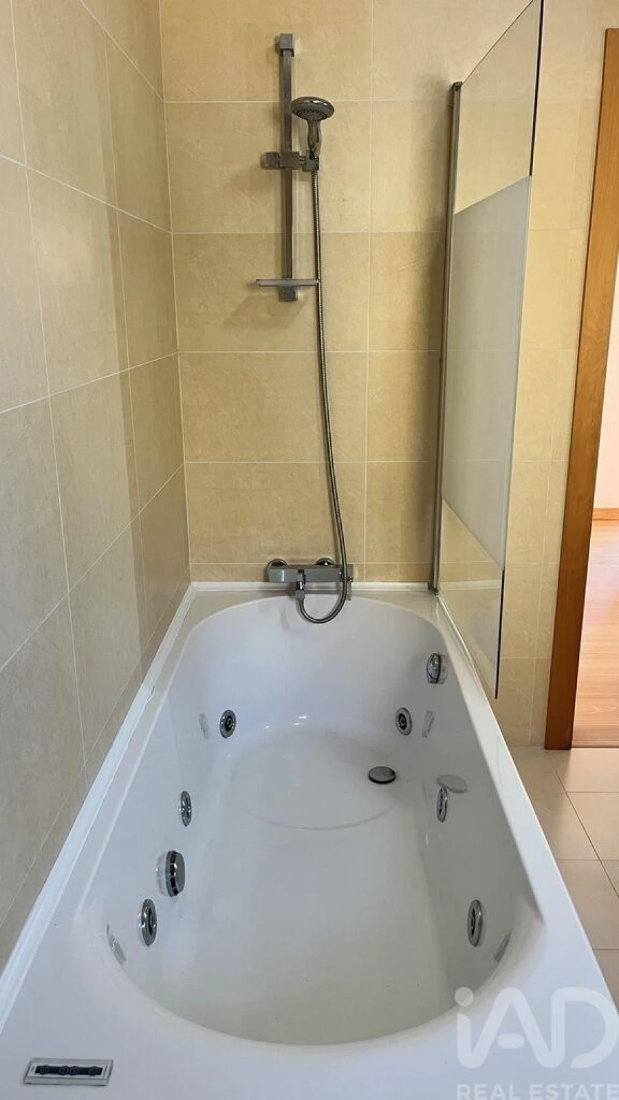 Moradia T5 para Venda em Atouguia da Baleia Foto 32