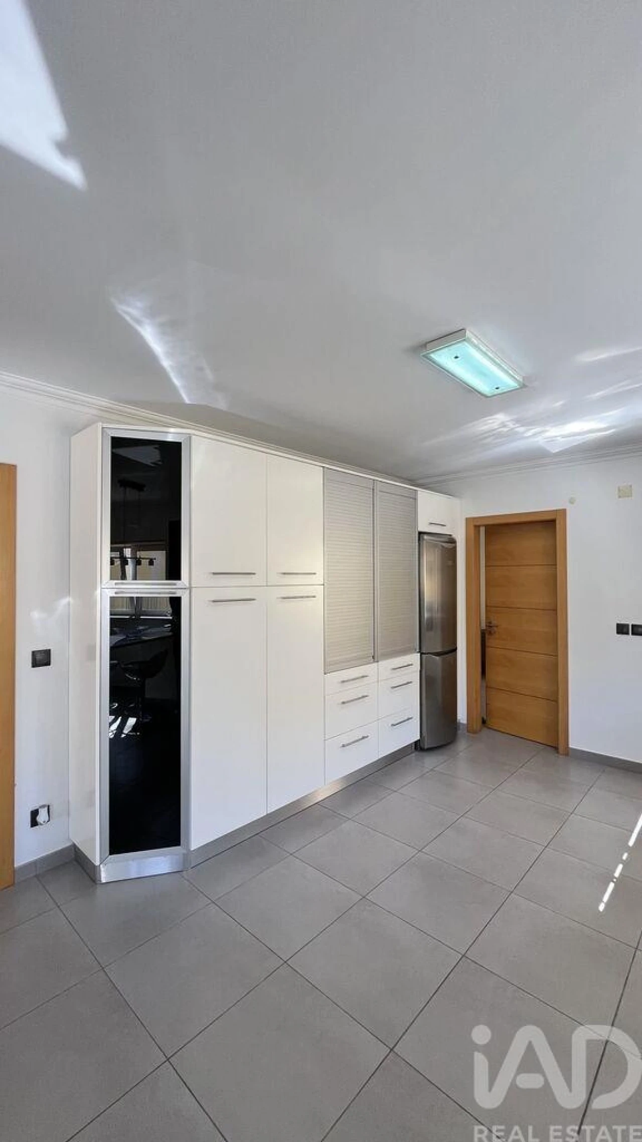 Moradia T5 para Venda em Atouguia da Baleia Foto 11