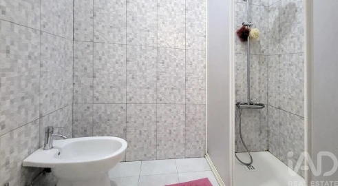 Apartamento T3 para Venda em Requeixo, Nossa Senhora de Fátima e Nariz