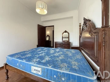 Apartamento T3 para Venda em Requeixo, Nossa Senhora de Fátima e Nariz