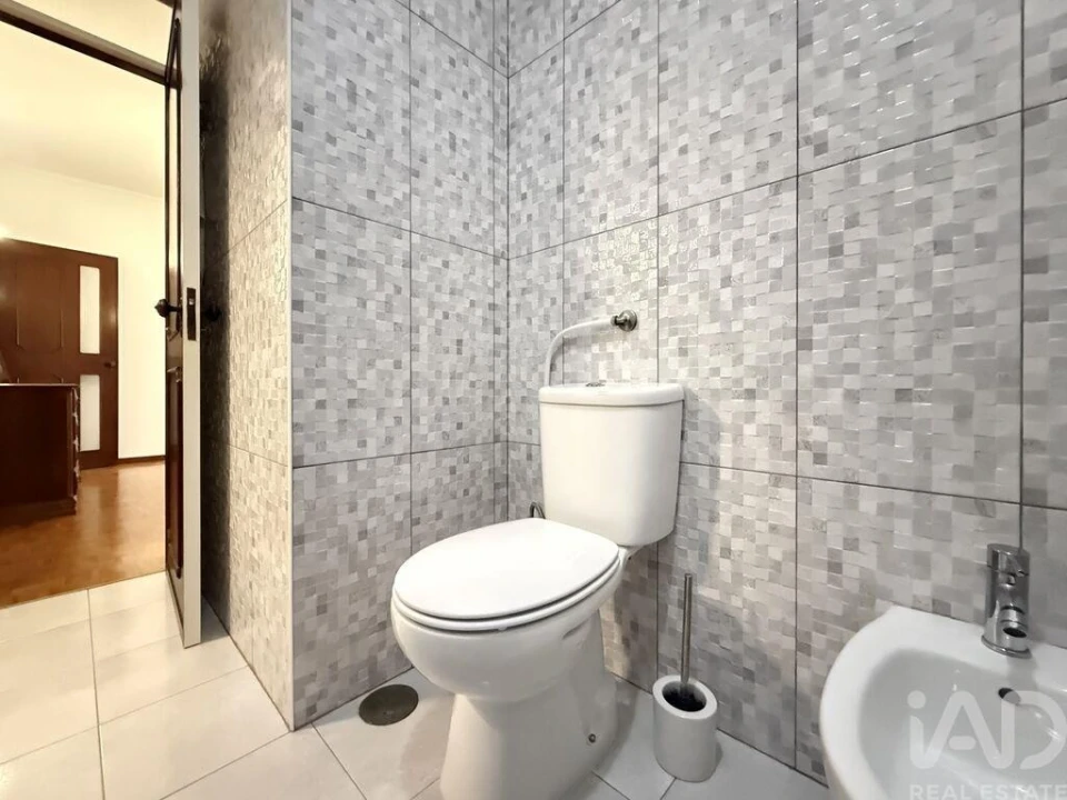 Apartamento T3 para Venda em Requeixo, Nossa Senhora de Fátima e Nariz Foto 34