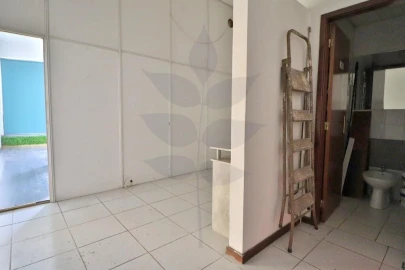 Loja para Arrendamento em Braga (Maximinos, Sé e Cividade)