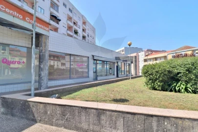 Loja para Arrendamento em Braga (Maximinos, Sé e Cividade)