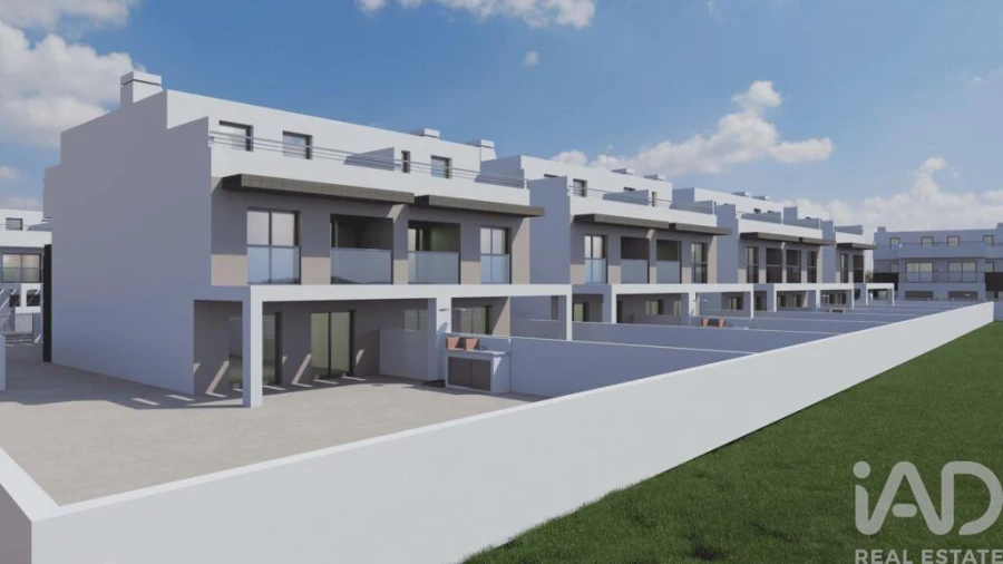 Moradia T3 para Venda em Vila Nova de Cacela Foto 18