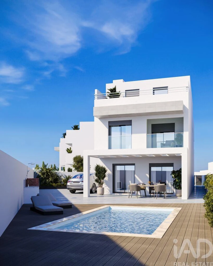 Moradia T3 para Venda em Vila Nova de Cacela Foto 13