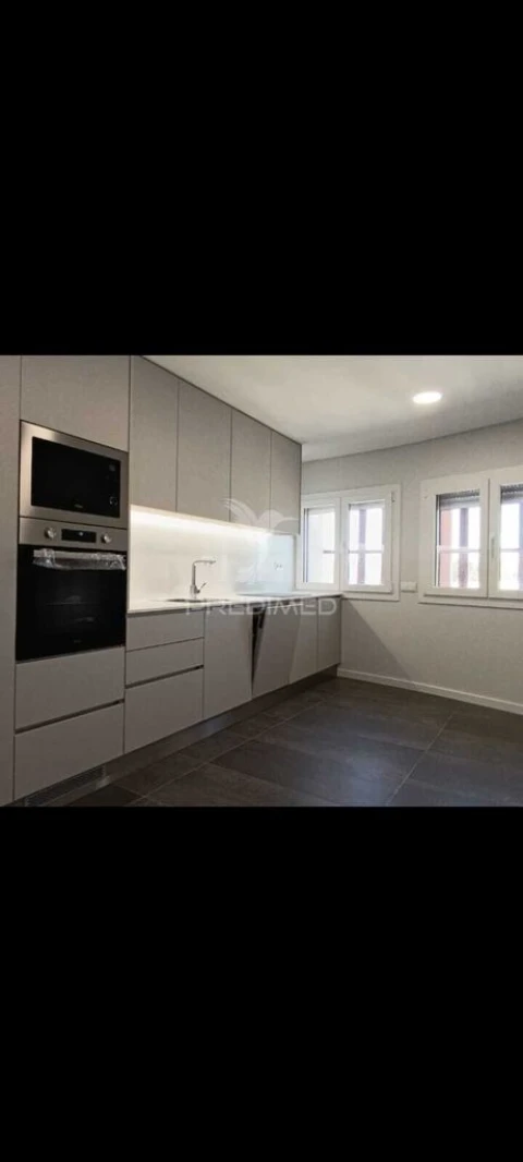 Apartamento T3 para Venda em Setubal (São Sebastião)