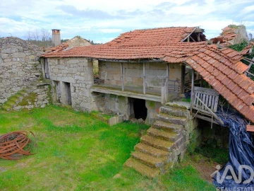 Moradia para Venda em Pinheiro