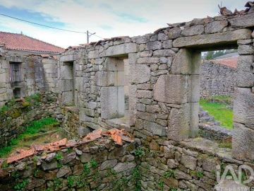 Moradia para Venda em Pinheiro
