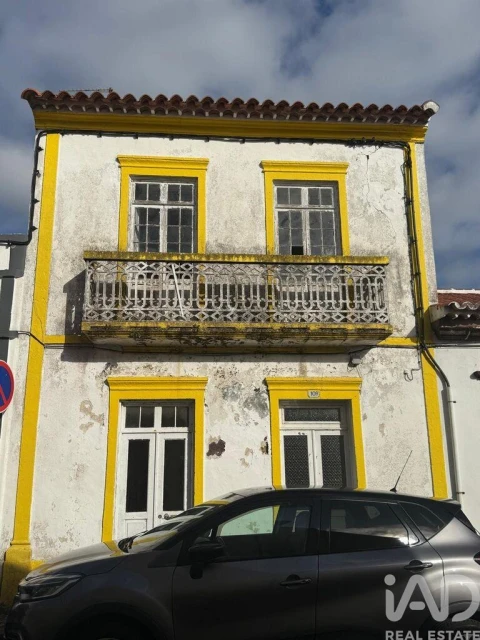 Prédio para Venda em Vila do Porto