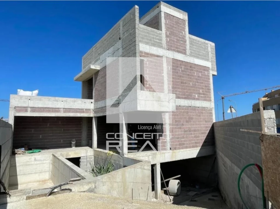 Moradia T3 para Venda em Perafita, Lavra e Santa Cruz do Bispo Foto 1