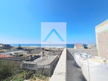 Moradia T3 para Venda em Perafita, Lavra e Santa Cruz do Bispo