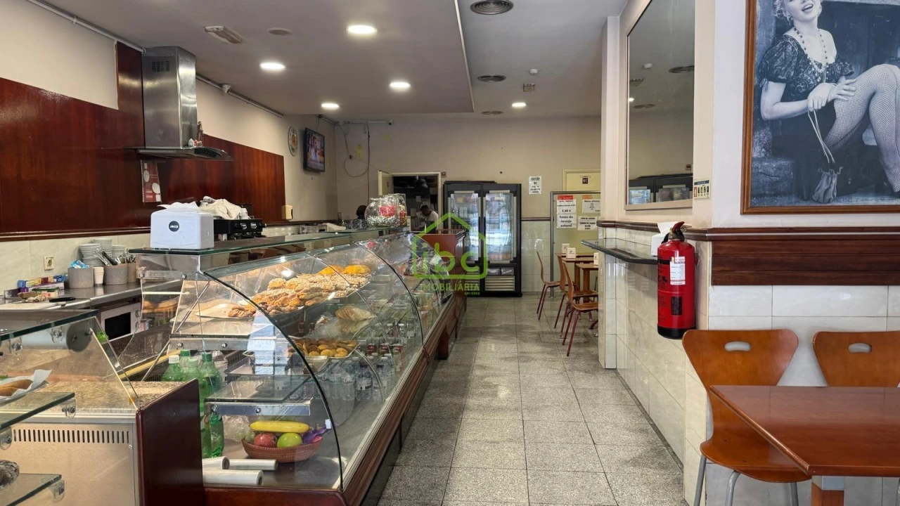 Loja para Venda em Póvoa de Varzim, Beiriz e Argivai Foto 4