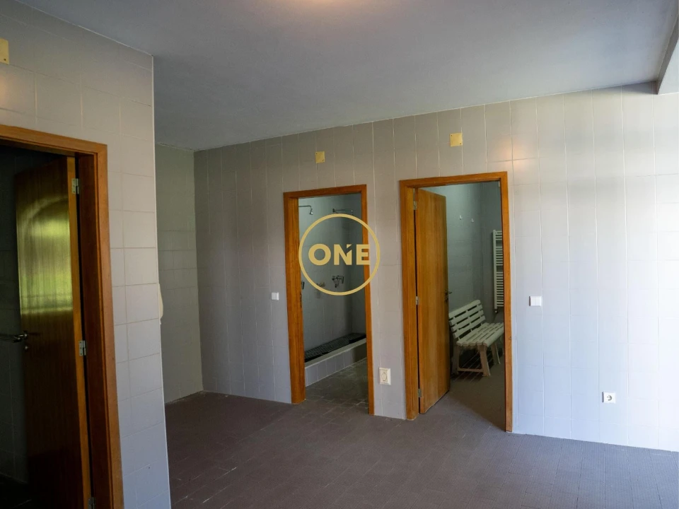 Moradia T4 para Venda em Creixomil e Mariz Foto 17