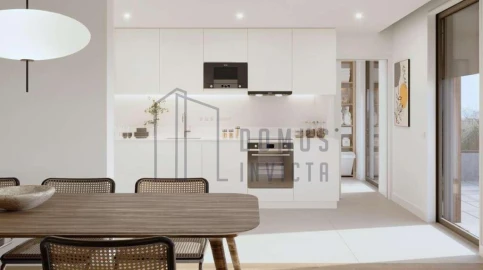 Apartamento T3 para Venda em Campanhã