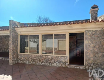 Moradia T4 para Venda em Arrabal