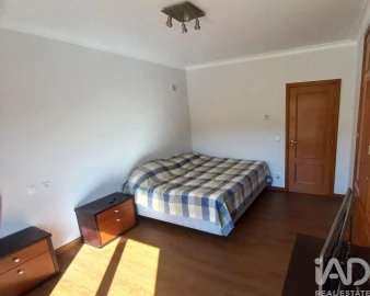 Moradia T4 para Venda em Arrabal