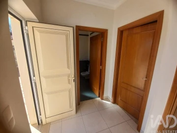 Moradia T4 para Venda em Arrabal