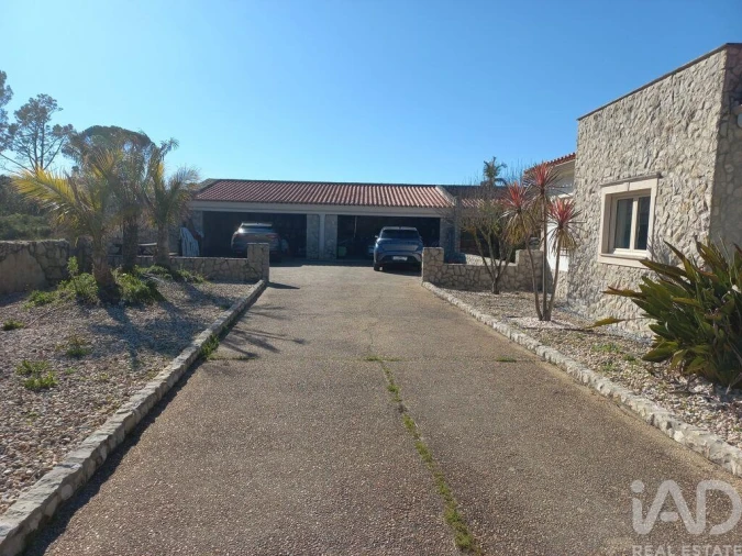 Moradia T4 para Venda em Arrabal Foto 30