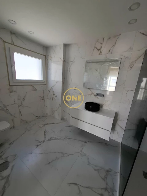 Moradia T5 para Venda em Ponte do Rol