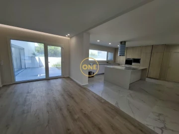 Moradia T5 para Venda em Ponte do Rol