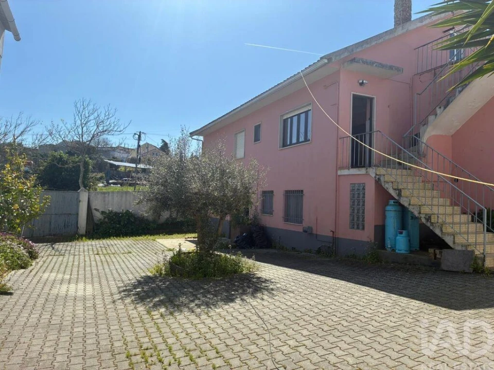 Moradia T3 para Venda em Caldas da Rainha - Santo Onofre e Serra do Bouro Foto 7