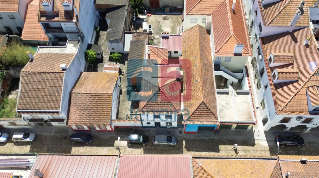 Moradia T3 para Venda em Almeirim Foto 1