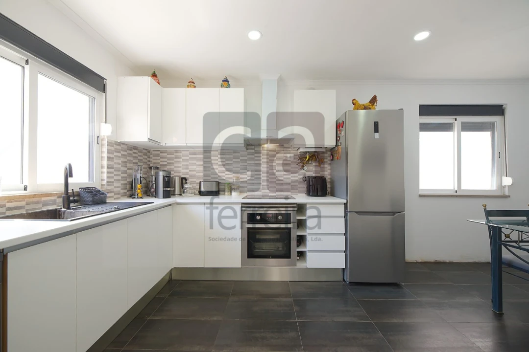 Moradia T3 para Venda em Almeirim Foto 3