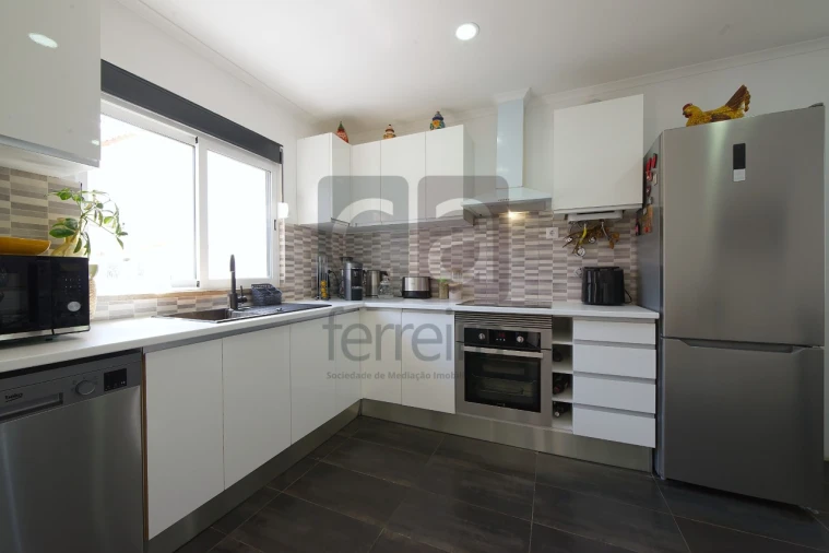 Moradia T3 para Venda em Almeirim Foto 4