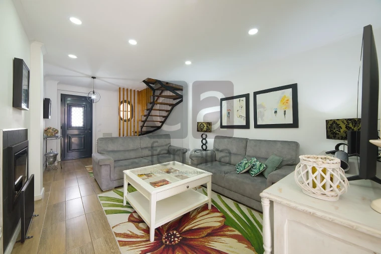 Moradia T3 para Venda em Almeirim Foto 16