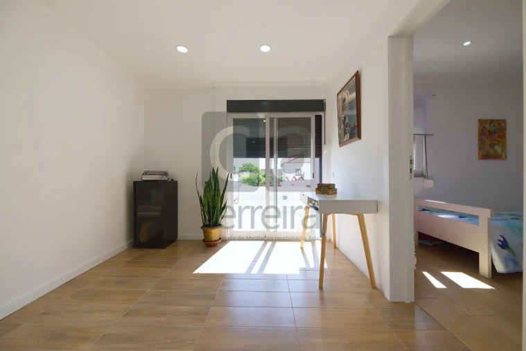 Moradia T3 para Venda em Almeirim Foto 36