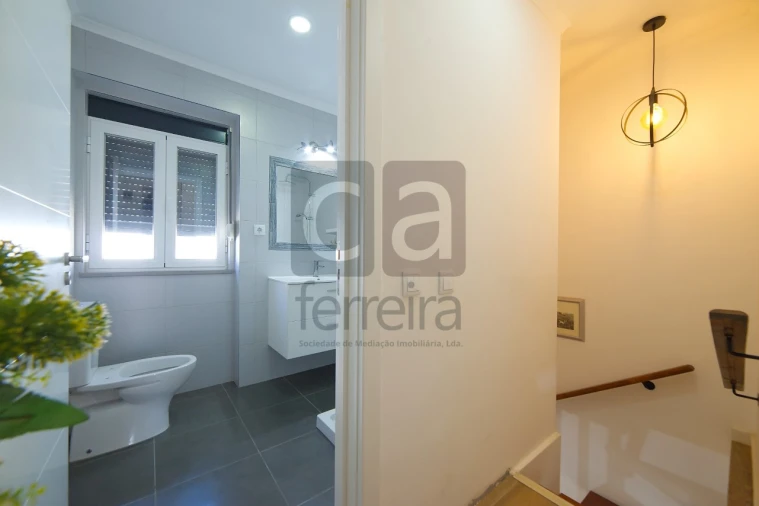 Moradia T3 para Venda em Almeirim Foto 40