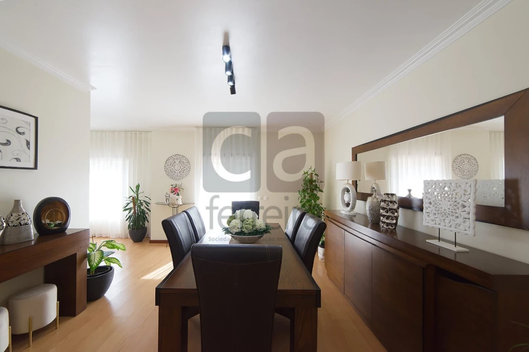 Apartamento T2 para Venda em Almeirim Foto 16