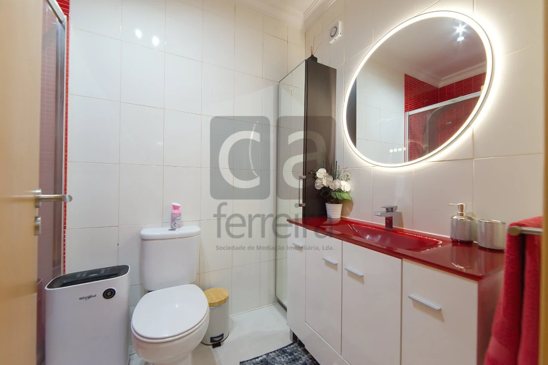 Apartamento T2 para Venda em Almeirim Foto 36