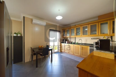 Apartamento T2 para Venda em Almeirim