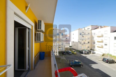 Apartamento T2 para Venda em Almeirim