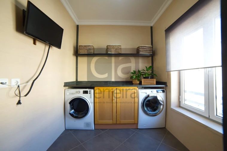 Apartamento T2 para Venda em Almeirim Foto 6