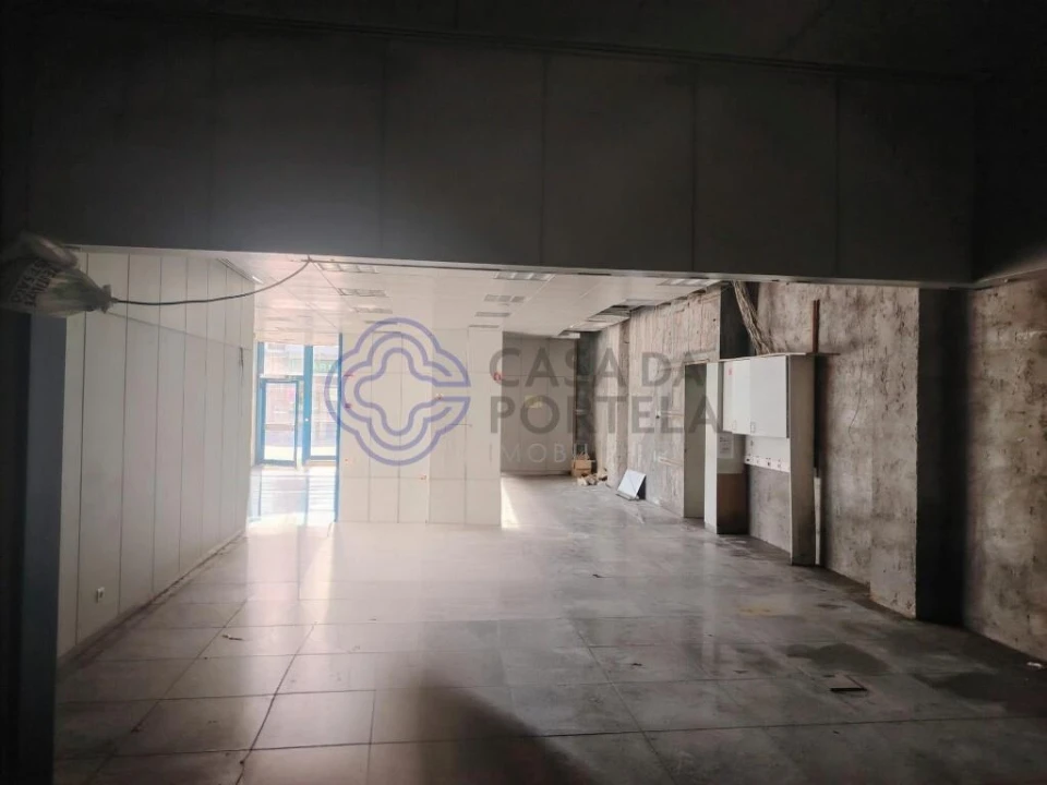 Loja para Venda em Areias, Sequeirô, Lama e Palmeira Foto 11